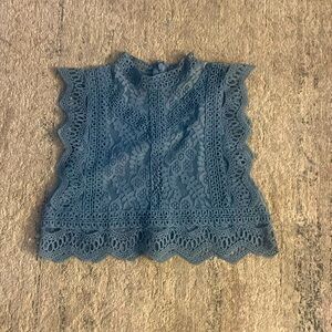 Cropped lace top